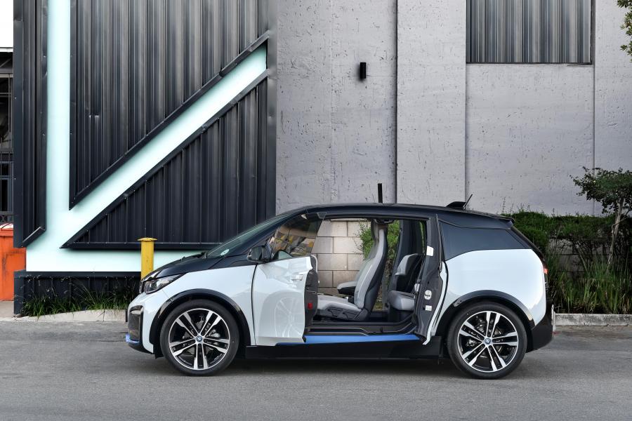  BMW i3s (I01) 2019 года  (ZA) (фото 20 из 35)